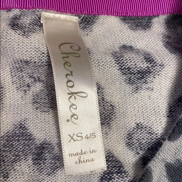 CHEROKEE LEOPARD SWEATER. 🎸 - Picture 4 of 4